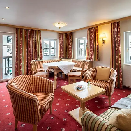 Tannbergerhof Im Zentrum Von 4* 莱赫阿尔贝格
