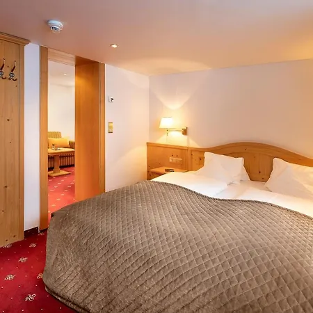 Tannbergerhof Im Zentrum Von 4* 莱赫阿尔贝格