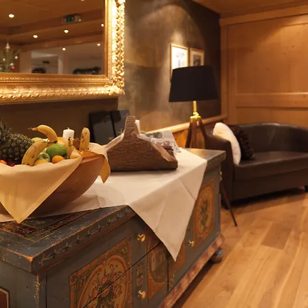 Tannbergerhof Im Zentrum Von فندق 4*