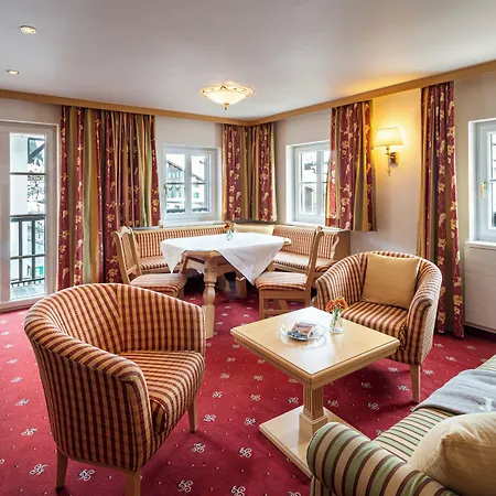 Tannbergerhof Im Zentrum Von 酒店 4*